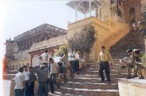 Entrance to the Amber Fort - Notice the Iktara player hidden behind Nallur